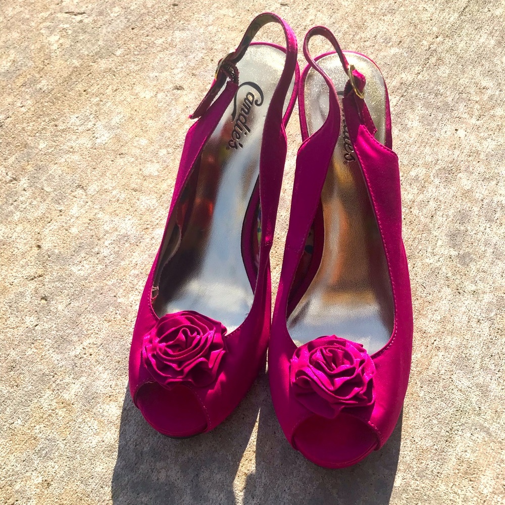 Candies Fuscia strappy heel, rose toe size 8